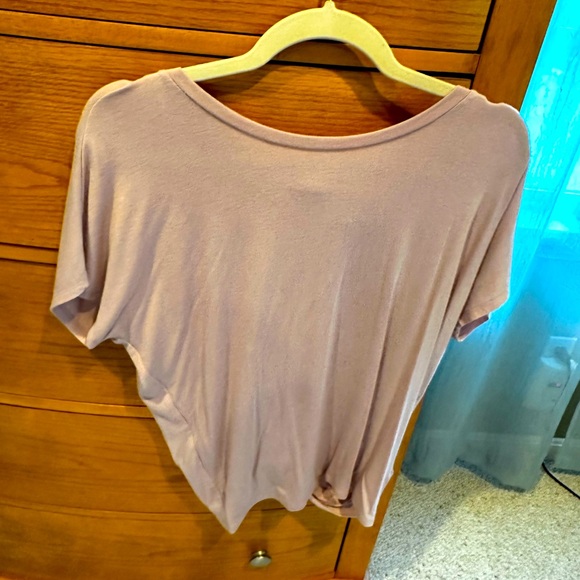 Express One Eleven line women’s tee, XS dusty lilac cotton knit top, worn once - Picture 3 of 5